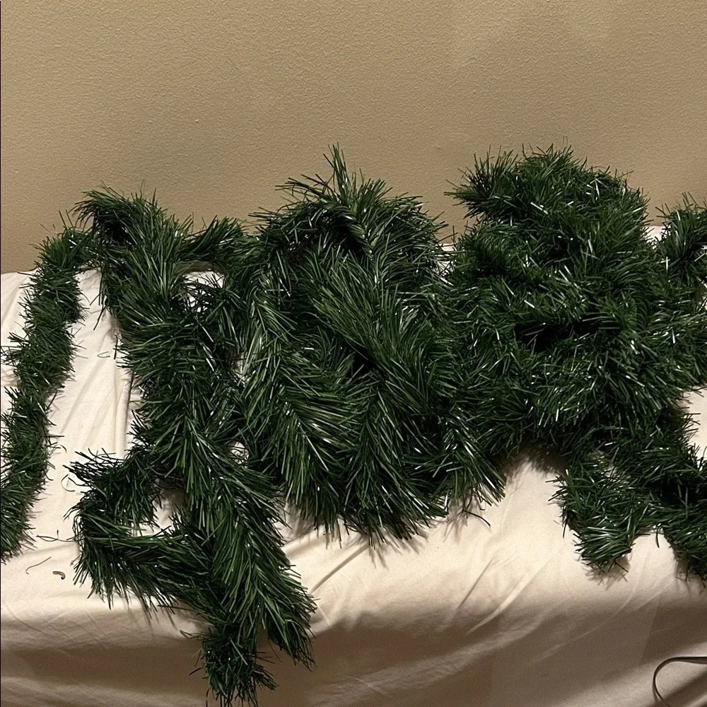 Green Holiday Garland